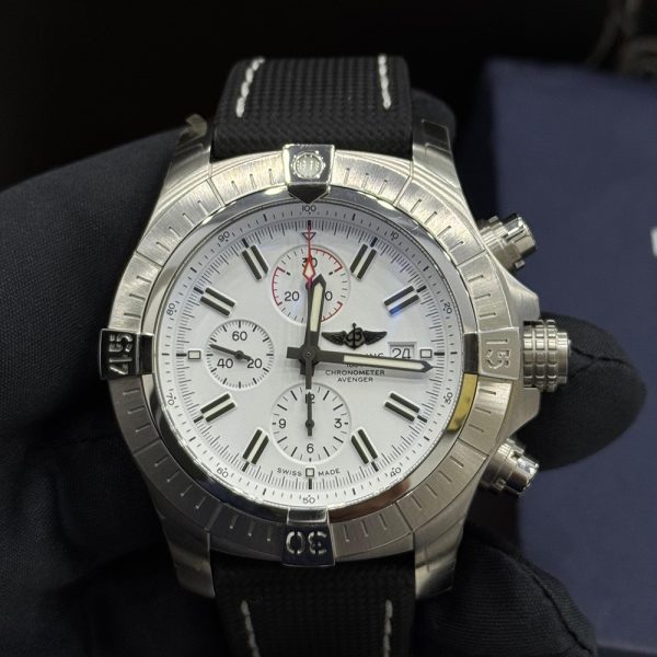 Breitling Super Avenger Chronograph 48 - Şəkil 2