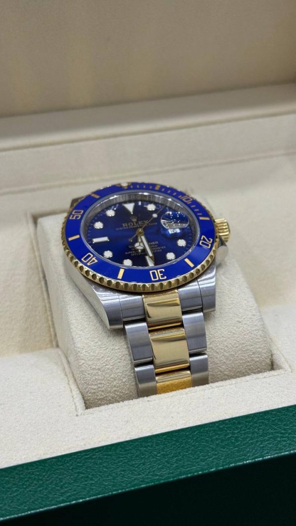 Rolex Submariner Date - Şəkil 3